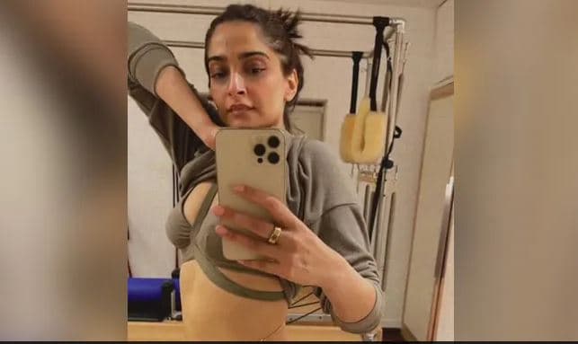 प्रेग्नेंसी की खबरों के बीच सोनम कपूर ने फ्लॉन्ट किया कर्वी फिगर, फैंस ने कमेंट में पूछा- क्या ये जवाब है?