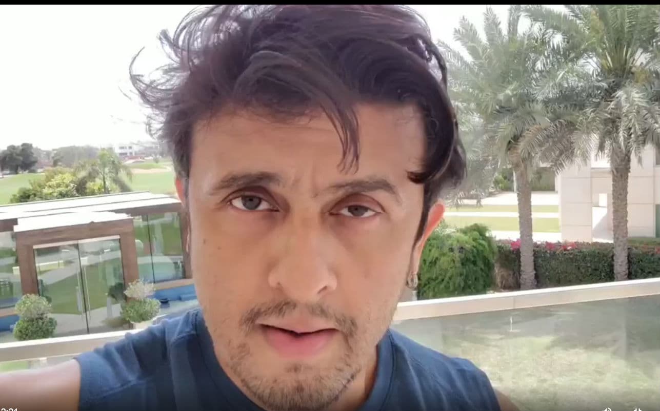 'अब कोरोना वैक्सीन बनाने का जिम्मा भी सोनू सूद को सौंप देना चाहिए', एक्‍टर ने दिया ऐसा जवाब