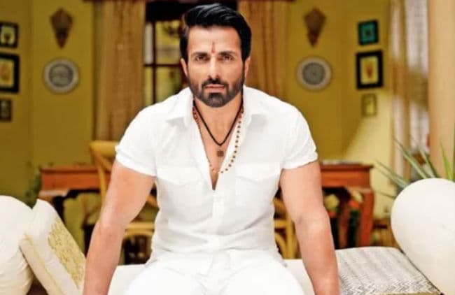 The Kapil Sharma Show: छलक उठे सोनू सूद के आंसू, जब प्रवासी मजदूरों ने कही ये बात... VIDEO