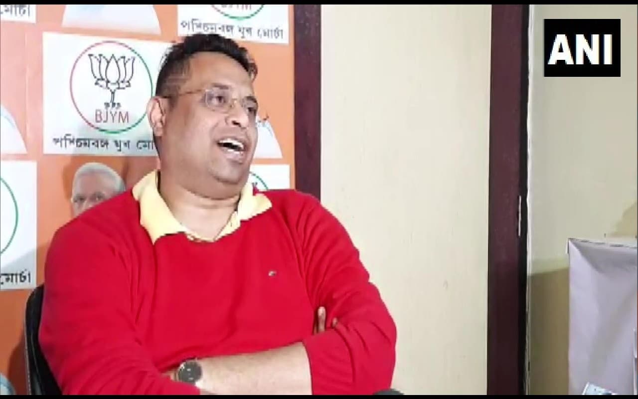 सौमित्र खान ने पर्यवेक्षक के पद से दिया इस्तीफा, BJP कोर कमेटी के सदस्य नहीं बनाये जाने से थे नाराज सौमित्र खान ने पर्यवेक्षक के पद से दिया इस्तीफा, BJP कोर कमेटी के सदस्य नहीं बनाये जाने से थे नाराज