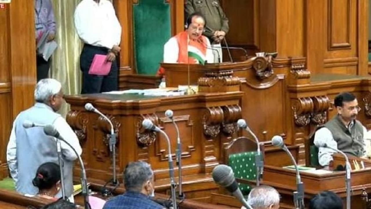 Bihar News: अपने ही गठबंधन के स्पीकर पर क्यों भड़के सीएम नीतीश कुमार, पुलिस से जुड़ा पूरा मामला जानें