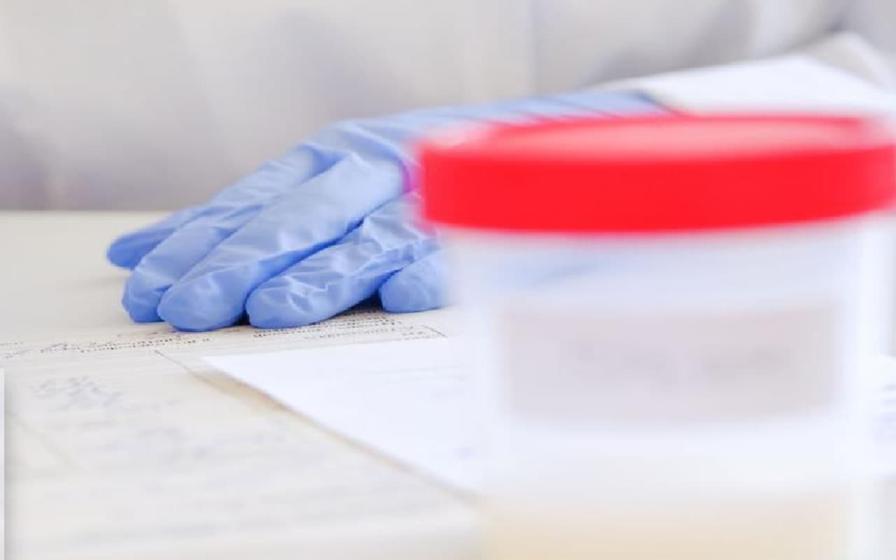 छात्रों से स्पर्म डोनेट करने की अपील कर रहा चीन? बंपर पैसे दे रहे बैंक, जानें क्या है वजह