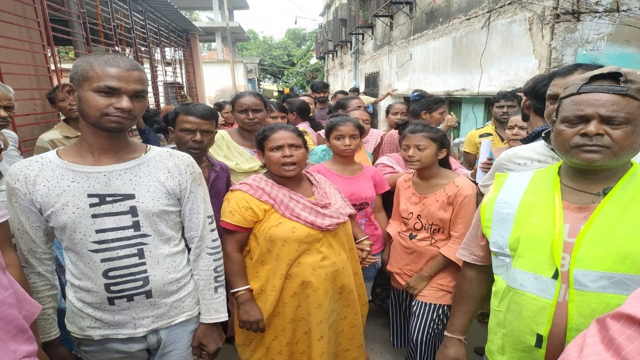 हावड़ा के धर्मूतल्ला में जहरीली शराब पीने से 9 लोगों की मौत, कई लोगों की हालत गंभीर