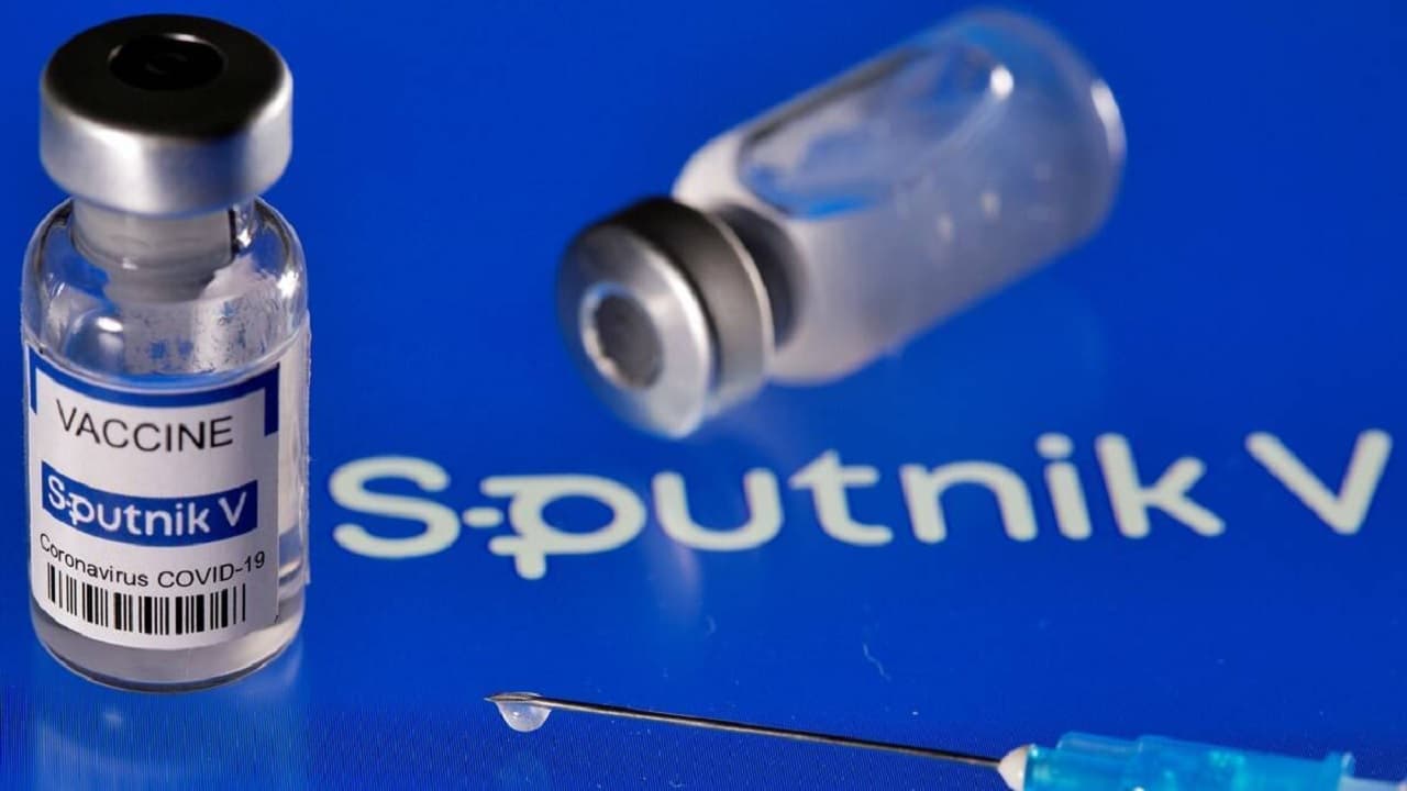 Corona Vaccine Update: स्पूतनिक-वी वैक्सीन की पहली डोज को बूस्टर के तौर पर देने की सिफारिश