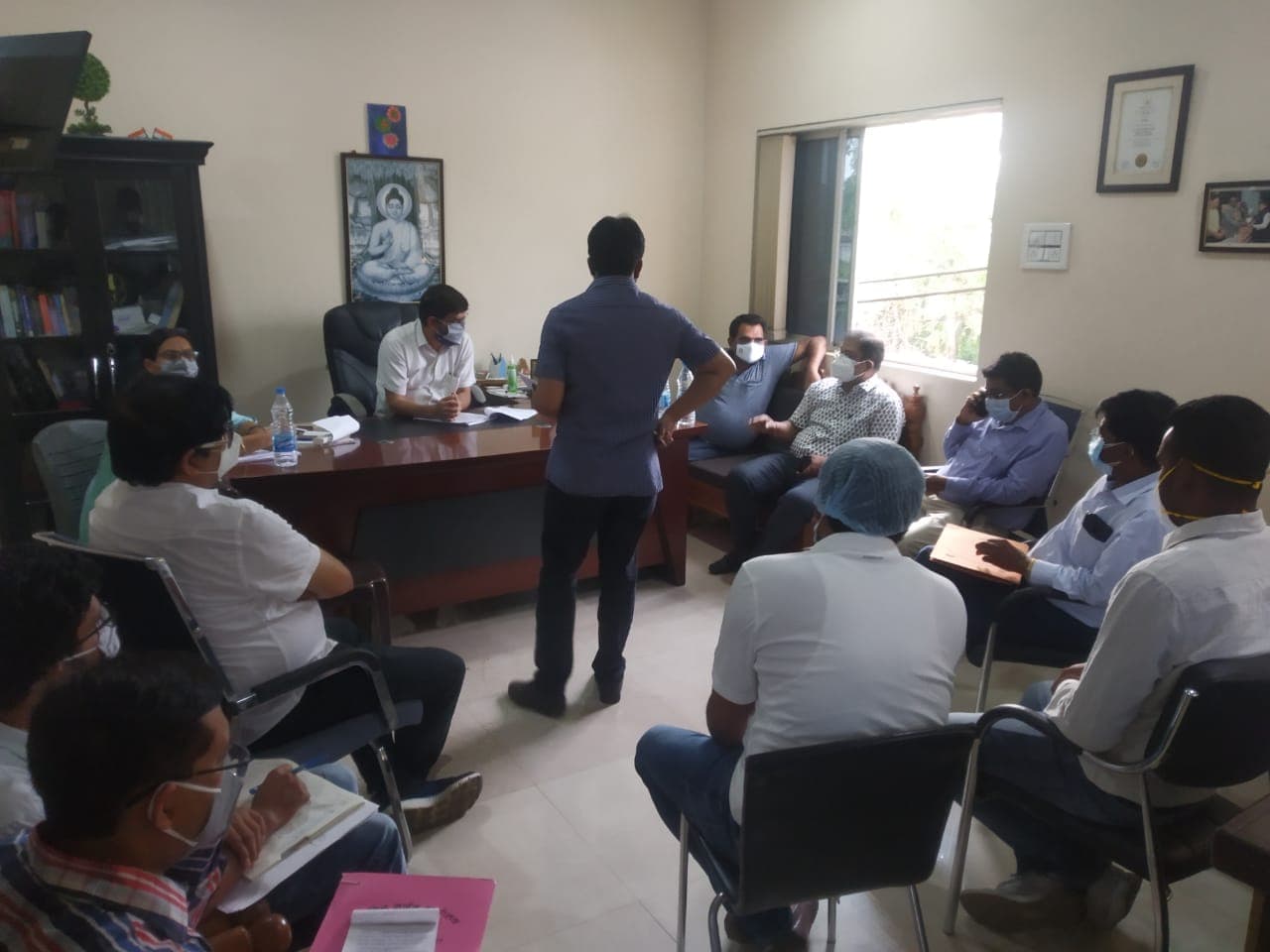 Coronavirus In Jharkhand : 111 सेव लाइफ अस्पताल पहुंची सरायकेला खरसावां प्रशासन की आठ सदस्यीय टीम, इलाज व दवा की अधिक कीमत लेने का आरोप