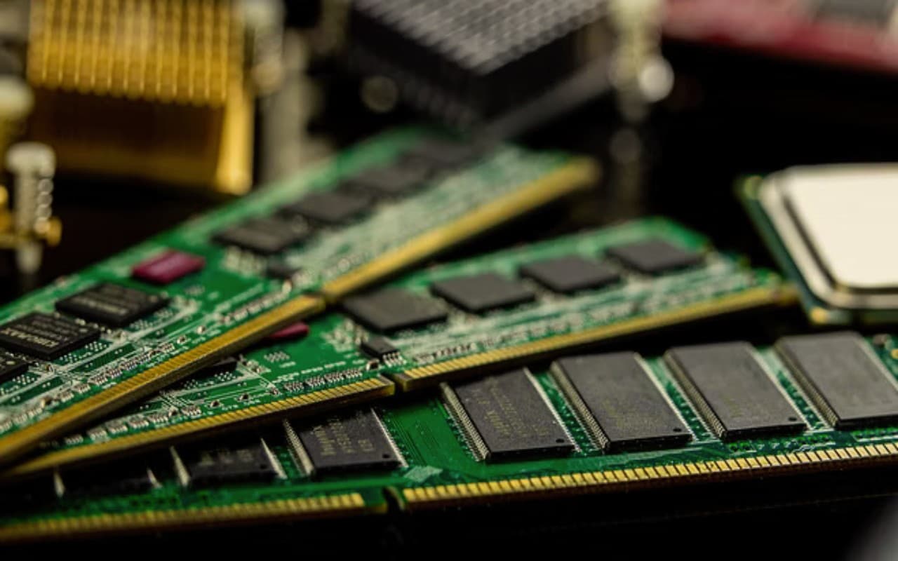 Semiconductor: चिप मैन्युफैक्चरिंग प्लांट के लिए इन कंपनियों में हुई बड़ी डील