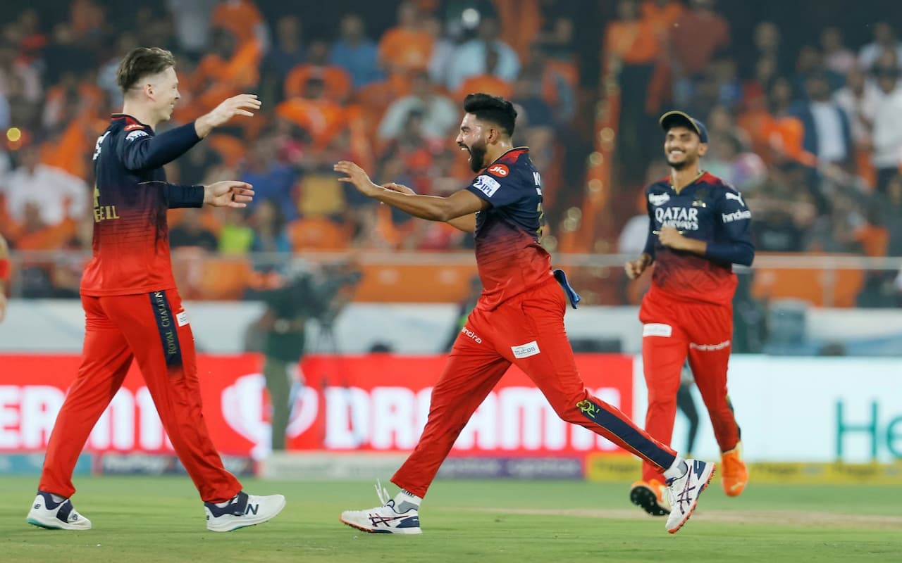 SRH vs RCB Highlights: विराट कोहली के शतक के दम पर आरसीबी ने हैदराबाद को 8 विकेट से हराया