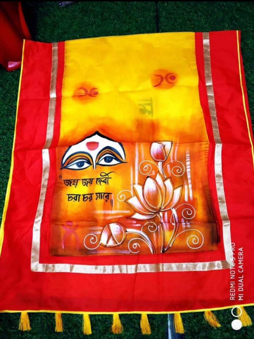 Basant Panchami 2021 : सरस्वती पूजा को लेकर बाजार में मिल रहीं पूजा स्पेशल साड़ियां, ऑनलाइन भी कर सकते हैं खरीदारी, पढ़िए अपनी नन्ही परियों के लिए मांओं की क्या है तैयारी