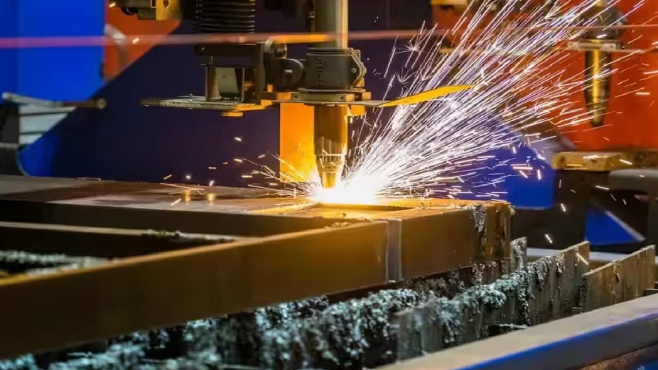 Steel Production में दूसरे स्थान पर पहुंचा भारत, पहली छमाही में 5% बढ़ा उत्पादन, जानें अन्य देशों की स्थिति