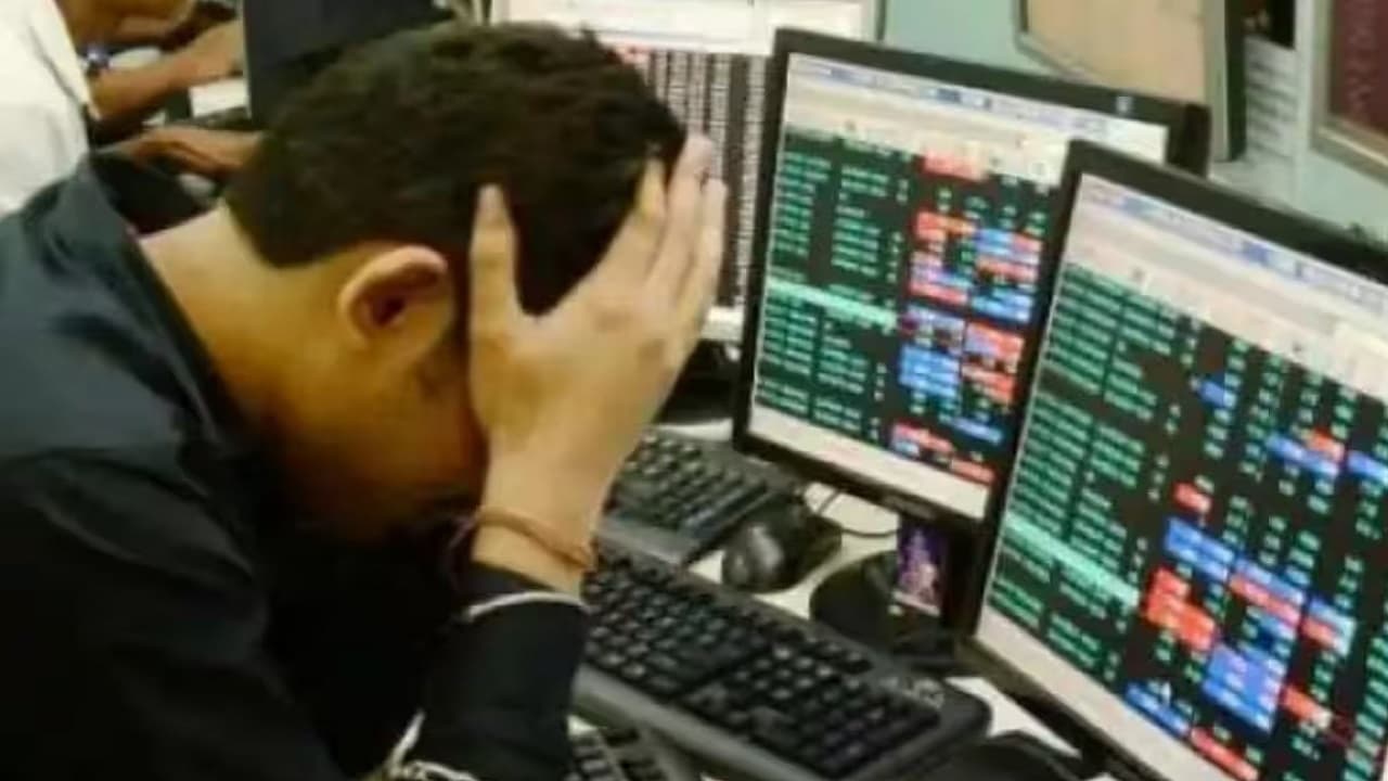 Stock Market: भारतीय शेयर बाजार में जोरदार गिरावट जारी, ‍BSE सेंसेक्स 513 अंक टूटा, निवेशकों के करोड़ों डूबे