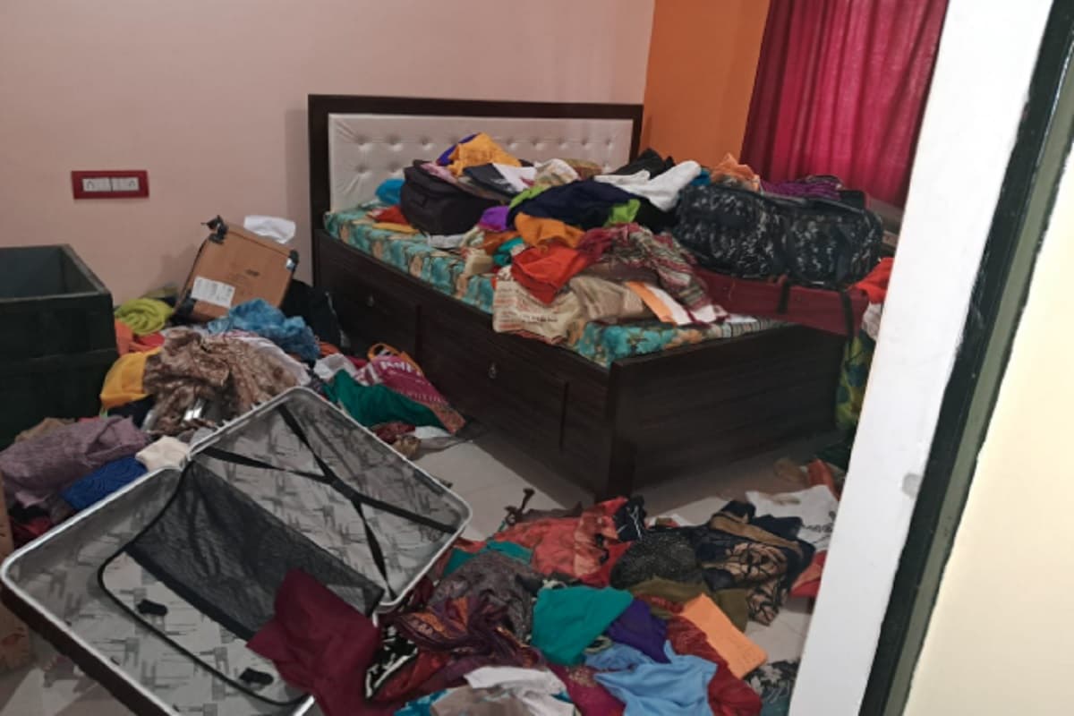 जमशेदपुर में इंडियन नेवी अफसर के घर में लाखों की चोरी, जांच में जुटी पुलिस