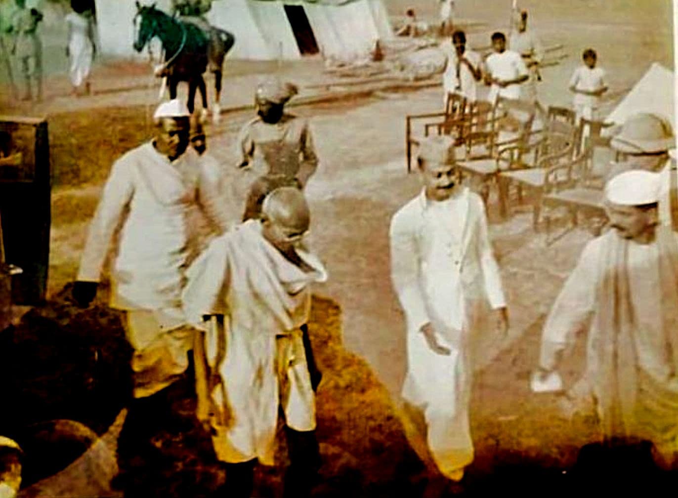 बिहार में जब गांधी को सुरक्षा देने से सरकार ने कर दिया था इनकार, जानें किसने ली थी सुरक्षा की जिम्मेदारी