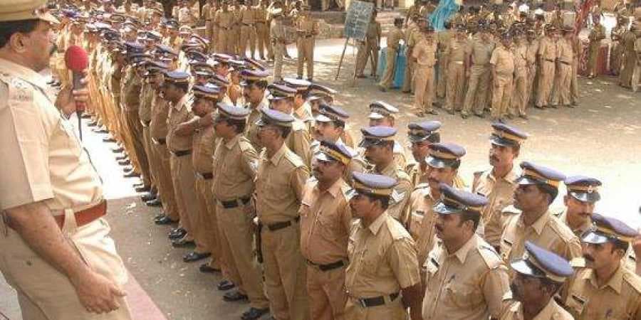 Sub Inspector Salary: पुलिस सब इंस्पेक्टर की कितनी होती है सैलरी? यहां देखें पूरी डिटेल्स