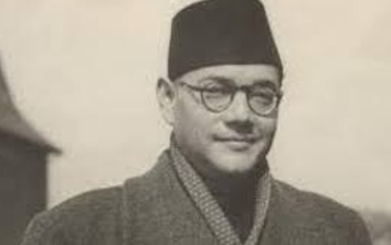 इंडिया गेट पर नेताजी की प्रतिमा