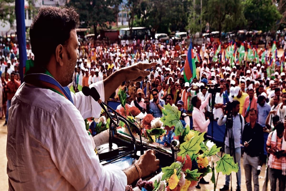 सामाजिक न्याय मार्च के जरिये सुदेश महतो ने छेड़ा जंग, बोले- हेमंत सरकार को जगाने का वक्त खत्म, अब होगा इंकलाब