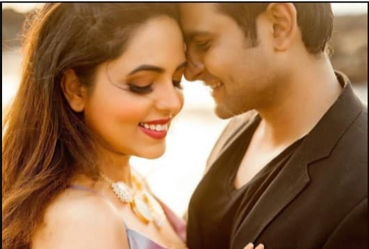 सुगंधा मिश्रा और संकेत भोसले की दुबई में हुई थी पहली मुलाकात, ऐसी है लवस्टोरी