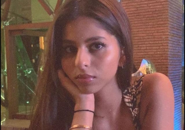 Suhana Khan की लेटेस्ट सेल्फी वायरल, ब्लैक ड्रेस में बेहद कमाल दिखीं स्टारकिड, PHOTO