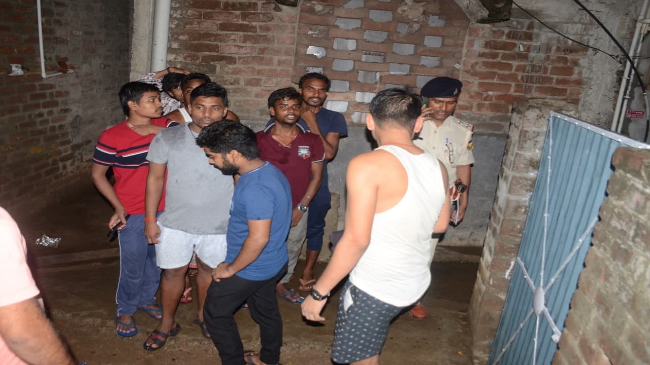 बिहार: भागलपुर में कैंसर बीमारी से परेशान युवक ने की खुदकुशी, फंदे से झूलकर दे दी अपनी जान