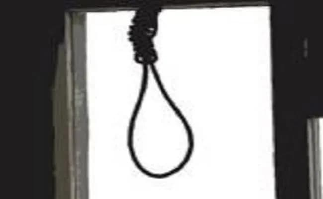 Aligarh News:  एएमयू की छात्रा ने हॉस्‍टल के कमरे में फंदा लगाकर दी जान, डिप्रेशन में थी