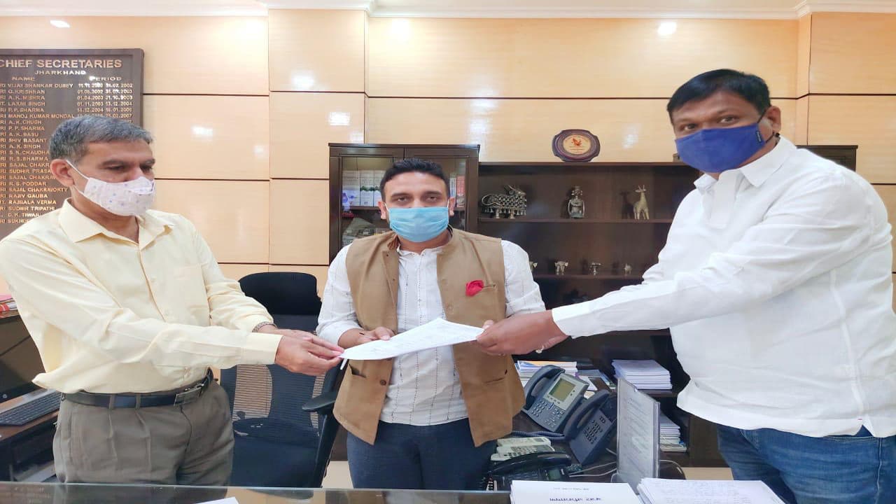 Jharkhand News : जमशेदपुर के आसनबनी से खासमहल तक की सड़क और पुलिया का होगा कायाकल्प, जानें झारखंड के मुख्य सचिव ने किसे दिया निर्देश