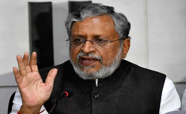 Coronavirus : एक महीने के भीतर कोरोना पर नियंत्रण पाने का संकल्प होगा पूरा : सुशील मोदी