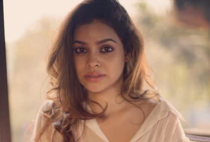 The Kapil Sharma Show की 'भूरी' ने स्विमसूट में शेयर की ये ग्लैमरस तसवीर, वेकेशन इंज्वॉय कर रही हैं एक्ट्रेस