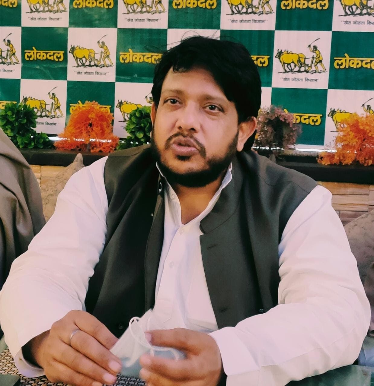 UP MLC Election 2022: चौथी बार अलीगढ़-हाथरस स्थानीय एमएलसी चुनाव लड़ सकते हैं लोकदल अध्यक्ष