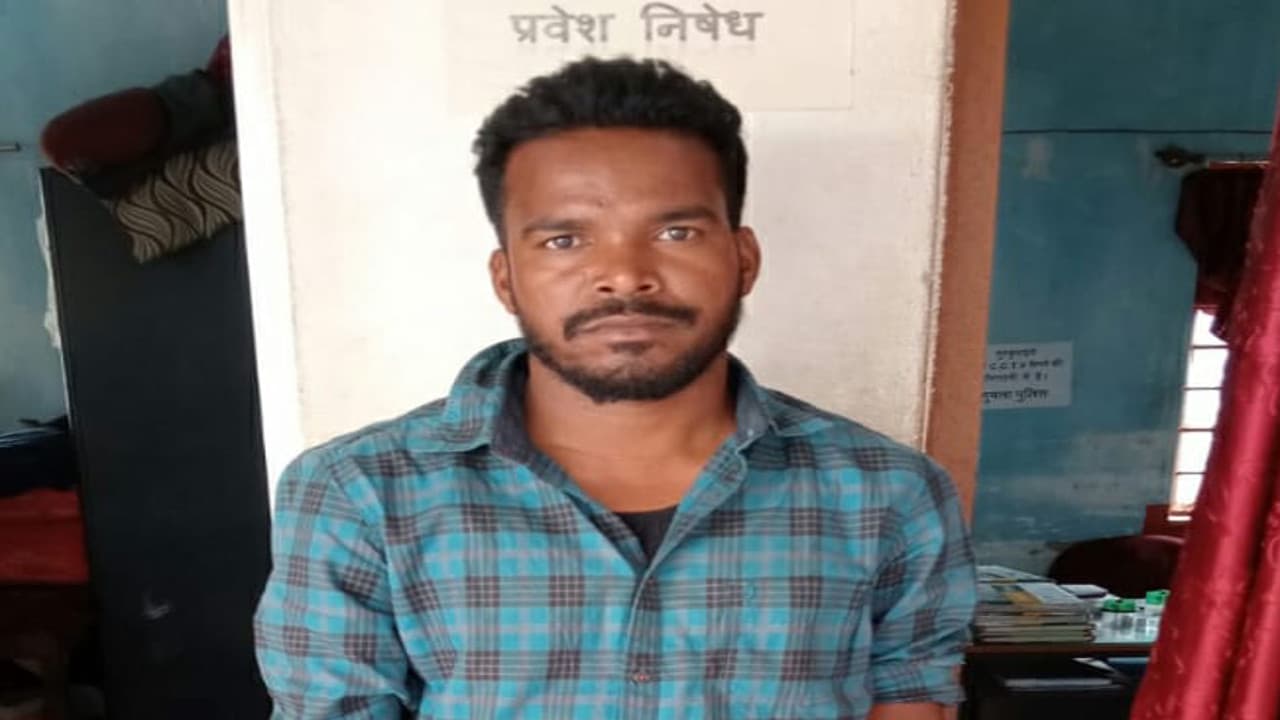 रांची से गुमला प्रेमी से मिलने पहुंची प्रेमिका, अनबन हुई तो जहर खाकर दी जान, आरोपी प्रेमी गिरफ्तार