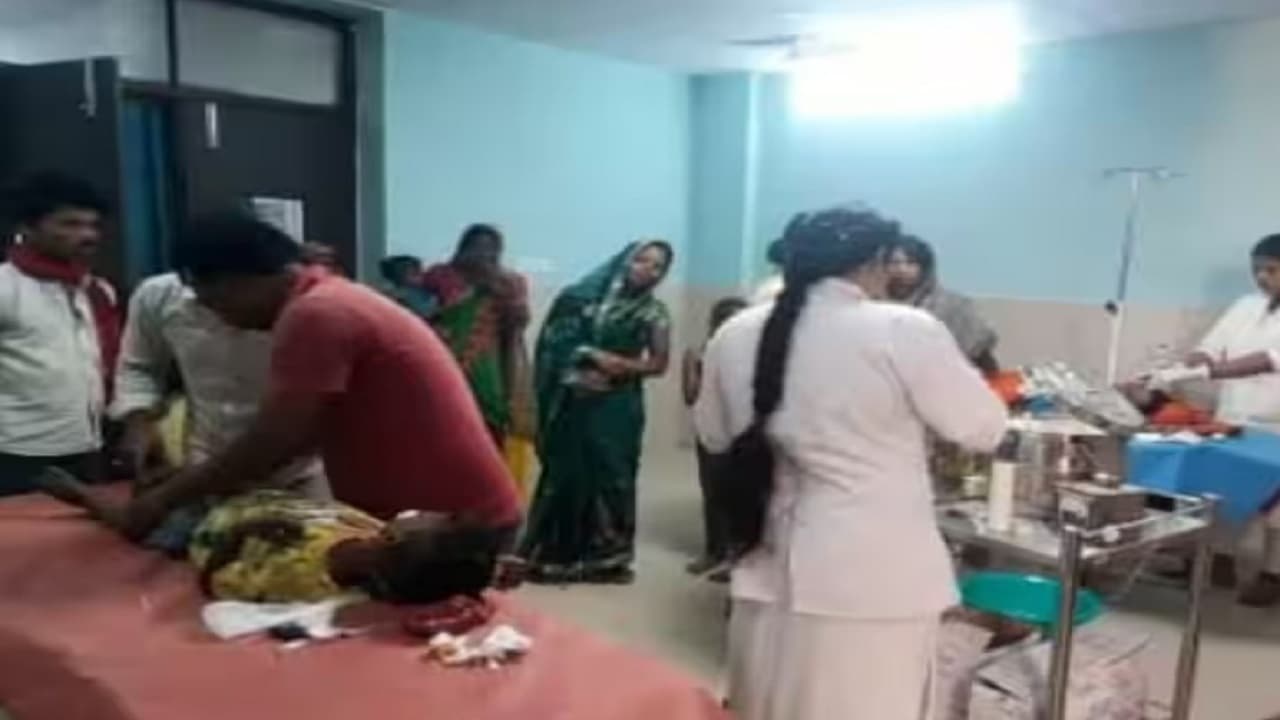 बिहार: सुपौल के सेंट्रल बैंक ऑफ इंडिया में चोरी का प्रयास, नहीं खुला लॉकर तो चोरों ने बैंक में लगा दी आग