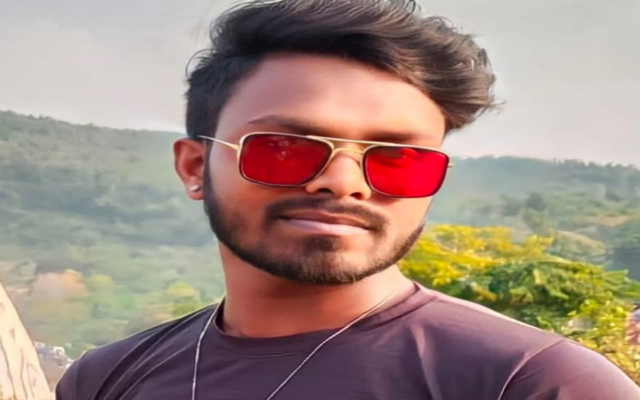 झारखंड : कमाने गये गोमिया के सूरज की मुबंई में हुई मौत, गांव में पसरा सन्नाटा