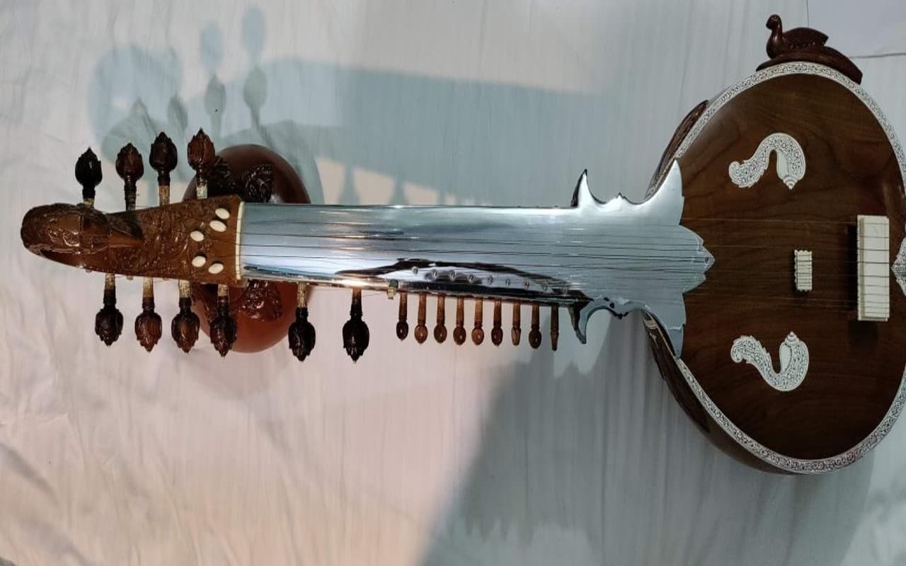 आजादी का अमृत महोत्सव पर 250 साल पुराने सुरसिंगार से बजाया गया राष्ट्रगान, जानें क्या है इसमें खास