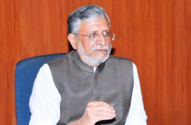 गरीबों का नाम लेकर लालू ने AK-47 वालों की सरकार चलायी : सुशील कुमार मोदी