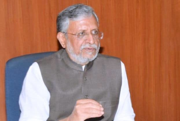 मार्च माह के वेतन-पेंशन का भुगतान शुरू, नहीं होगी राज्यकर्मियों के वेतन-पेंशन में कोई कटौती : सुशील मोदी