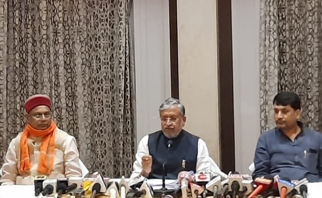 प्रधानमंत्री नरेंद्र मोदी की जाति पर सवाल उठाने से भाजपा बिफरी, बोले सुशील मोदी- गरीबी का मजाक उड़ा रहा विपक्ष