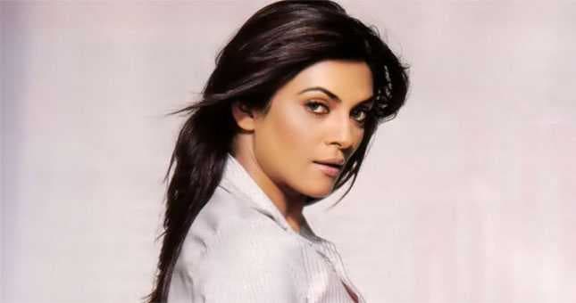 रणवीर सिंह के गाने 'आंख मारे' पर सुष्मिता सेन ने किया धांसू डांस, आप भी देखें वायरल वीडियो