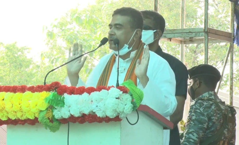 Bengal Chunav 2021: शुभेंदु का ममता बनर्जी और 'भाईपो' पर निशाना, कहा- TMC की सरकार में जनता की किडनी भी बिक जायेगी