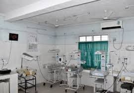 Health Care Purchase Case : चाईबासा में स्वास्थ्य सामग्री खरीद मामले में बड़ी कार्रवाई, घोटाला के आरोपी नीरज नौकरी से बर्खास्त