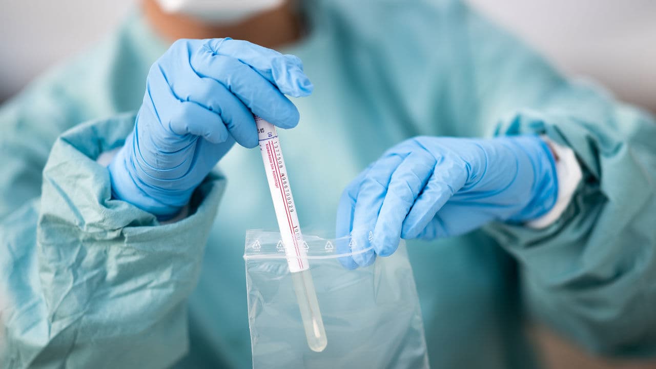 Coronavirus latest Updates: देश में एक बार फिर बढ़ा संक्रमण, पांच राज्यों में मिले 86 फीसदी नये केस, जानिए कहां लग रहा है फिर से लॉकडाउन