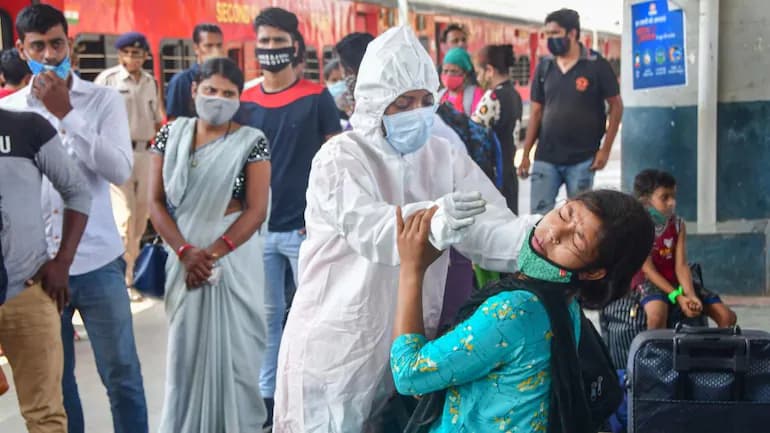 Coronavirus In India Live Update: पश्चिम बंगाल में कोरोना के 4883 नए मामले दर्ज, 4321 मरीजों को अस्पताल से दी गई छुट्टी