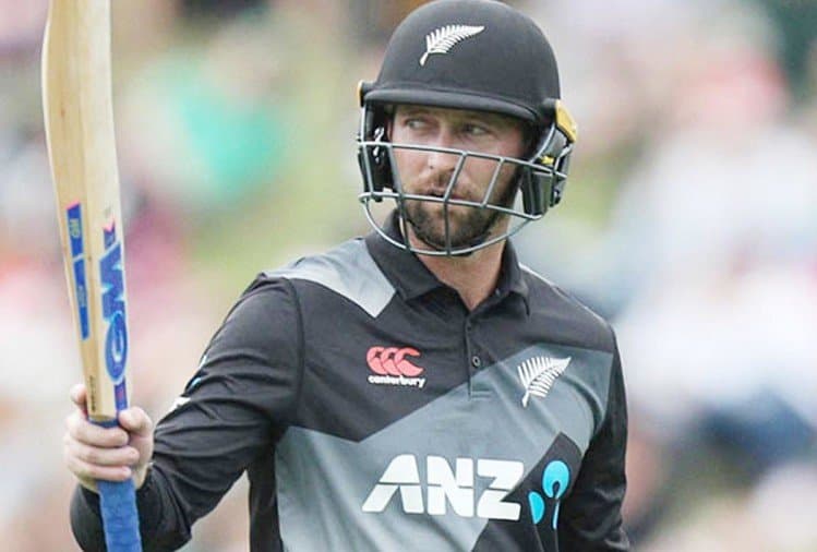T20 WC फाइनल से पहले न्यूजीलैंड को बड़ा झटका, अपने ही बल्ले से टूटा खिलाड़ी का हाथ, अब वर्ल्ड कप से हुआ बाहर