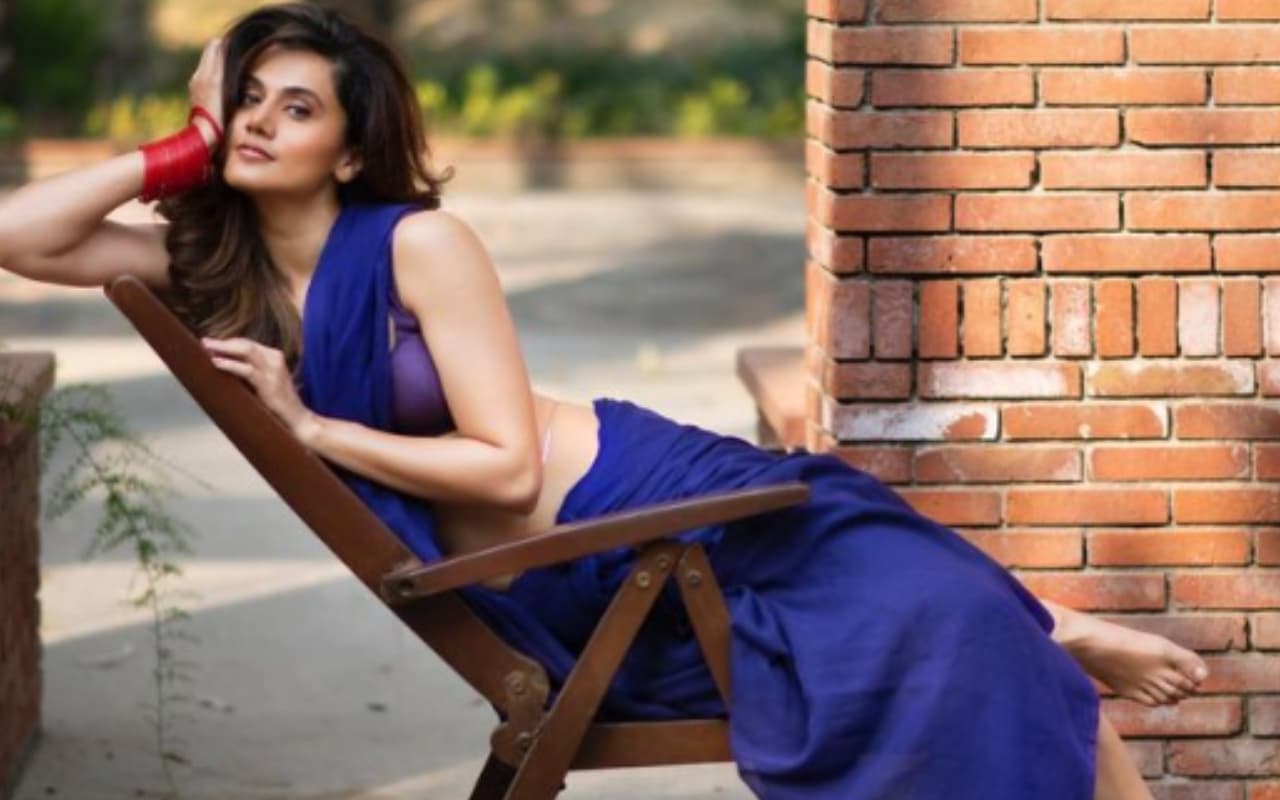 Taapsee Pannu Birthday: तापसी पन्नू ने इन 5 फिल्मों से फैंस को किया इम्प्रेस, जानें क्या है उनका निक नेम? Taapsee Pannu Birthday: तापसी पन्नू ने इन 5 फिल्मों से फैंस को किया इम्प्रेस, जानें क्या है उनका निक नेम?