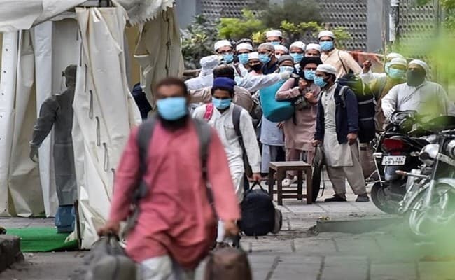 Coronavirus: पुणे में क्वॉरेंटाइन से भागे 10 लोग , पुलिस ने शुरू किया सर्च ऑपरेशन
