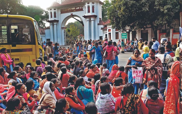 झारखंड की धरोहर टैगोर हिल काटे जाने के मामले में जिला प्रशासन की खुली नींद, DC ने सीओ से मांगी रिपोर्ट