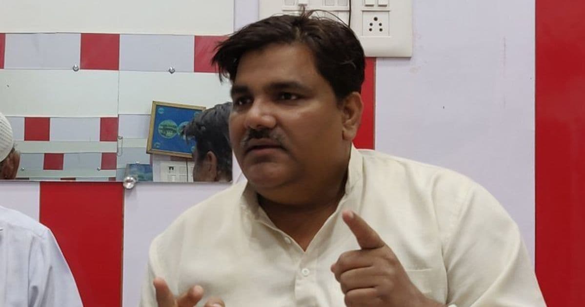 दिल्ली हिंसा मामलाः ईडी ने की आरोपी ताहिर हुसैन के ठिकानों पर छापेमारी