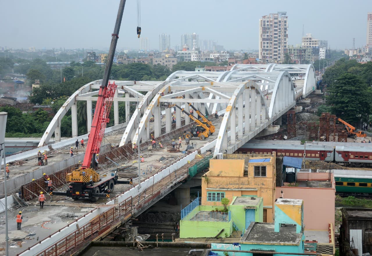 tallah bridge latest news: बनकर तैयार है कोलकाता का टाला ब्रिज, दुर्गा पूजा में शहर को होगा समर्पित