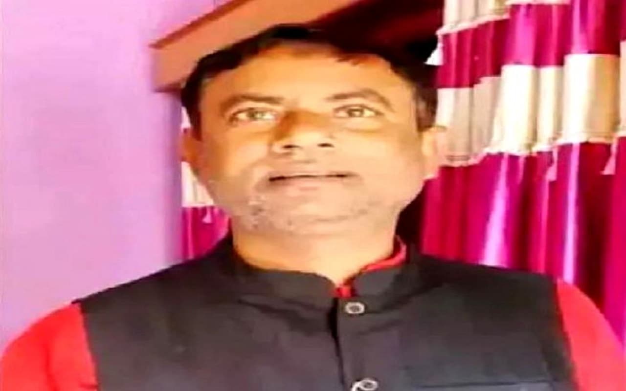 पश्चिम बंगाल का झालदा कांग्रेस पार्षद हत्याकांड : शूटर जाबिर झारखंड से अरेस्ट, Kolkata CBI ने ऐसे दबोचा पश्चिम बंगाल का झालदा कांग्रेस पार्षद हत्याकांड : शूटर जाबिर झारखंड से अरेस्ट, Kolkata CBI ने ऐसे दबोचा