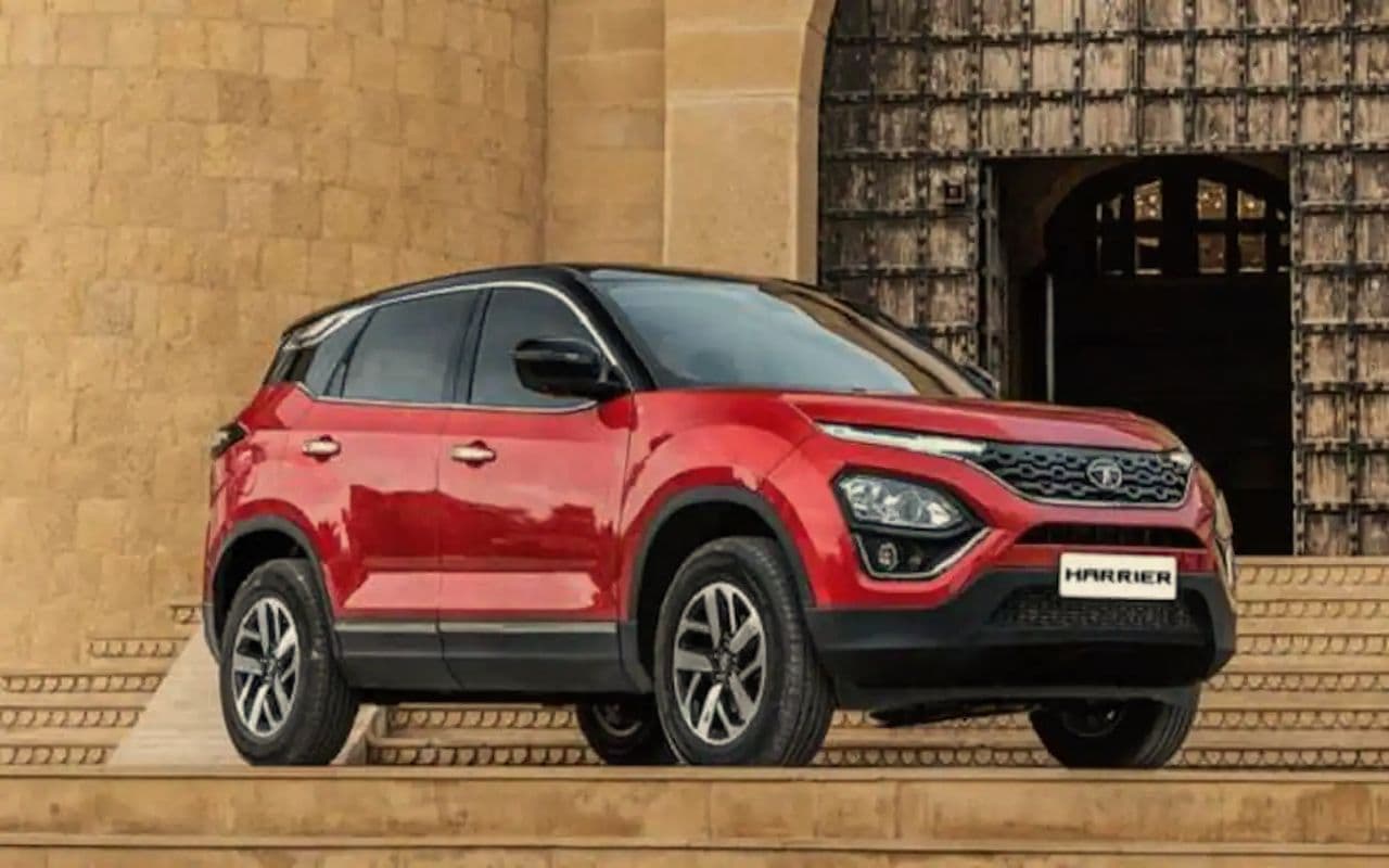 Tata की गाड़ियों पर 65,000 रुपये तक बचाने का मौका, जानें क्या है ऑफर्स