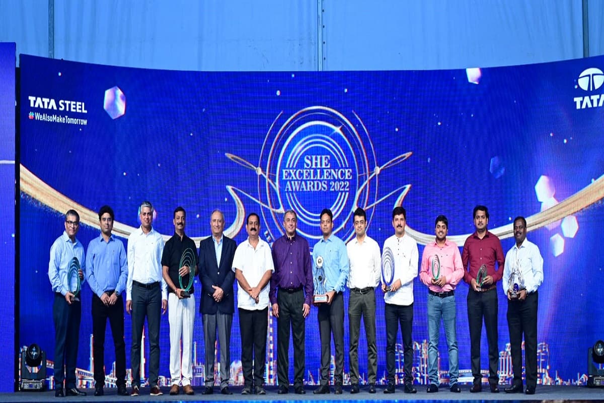 Tata Steel News : Pellet Plant को एपेक्स हेल्थ टॉर्चबियरर और आई ब्लास्ट फर्नेस को मिली ग्रीन क्रॉस ट्रॉफी