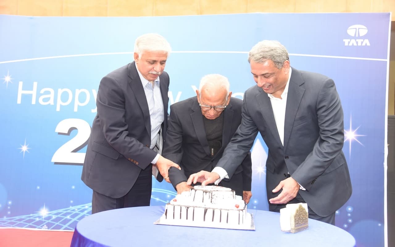 Tata Steel News: जमशेदपुर मेन प्लांट में नहीं बढ़ेगा प्रोडक्शन, डाउन स्ट्रीम में होगा निवेश-टीवी नरेंद्रन