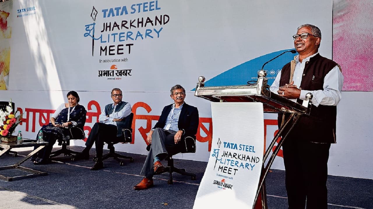 टाटा स्टील झारखंड लिटरेरी मीट: रांची के आड्रे हाउस में एक मंच पर जुटे साहित्य, कला और खेल जगत के धुरंधर